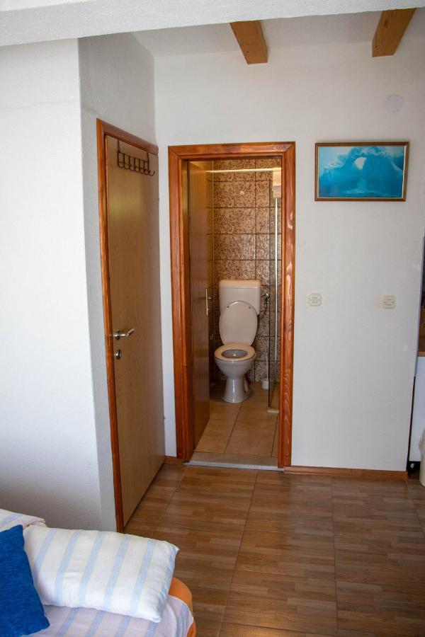 Big Mama'S Apartments Konjic Eksteriør billede