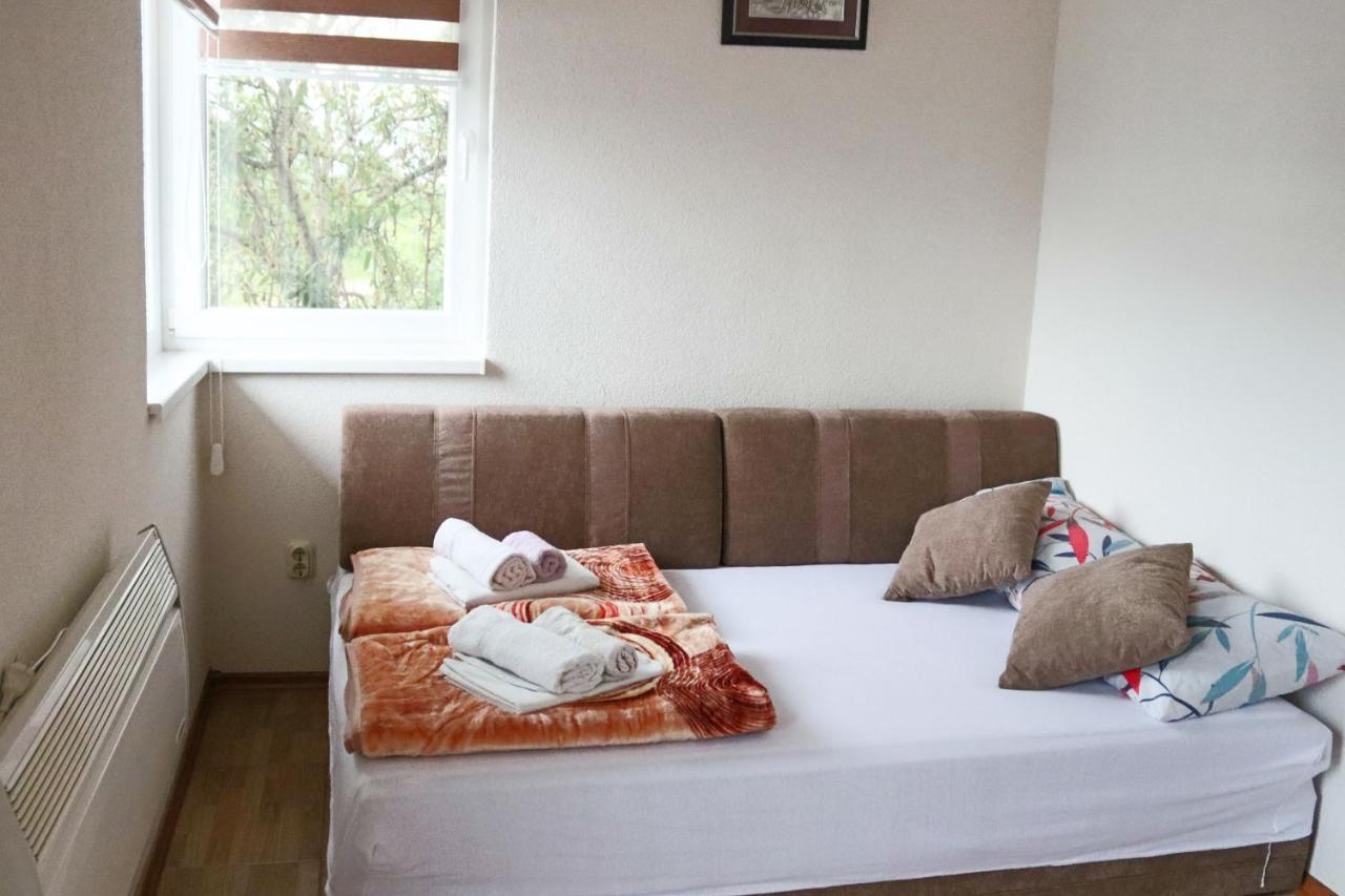 Big Mama'S Apartments Konjic Eksteriør billede