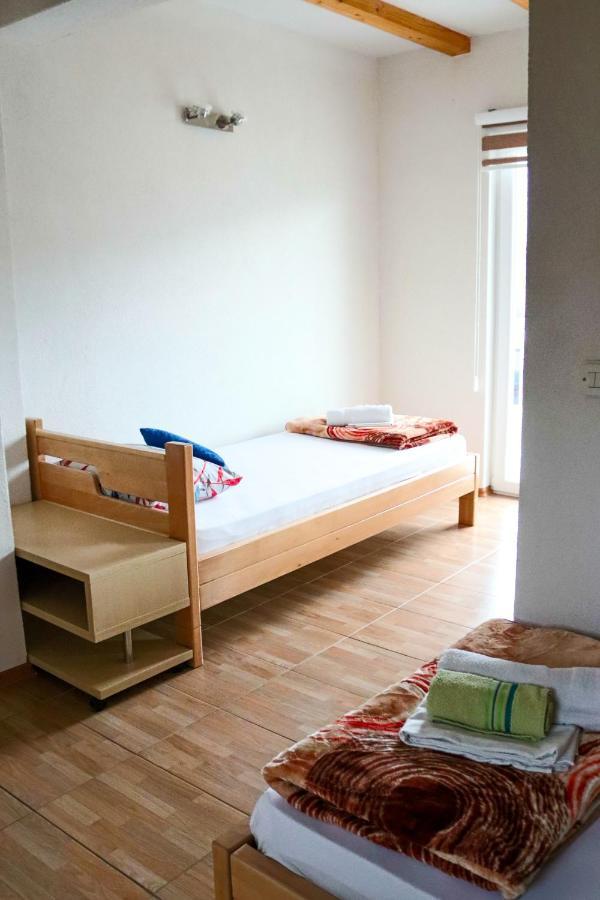 Big Mama'S Apartments Konjic Eksteriør billede